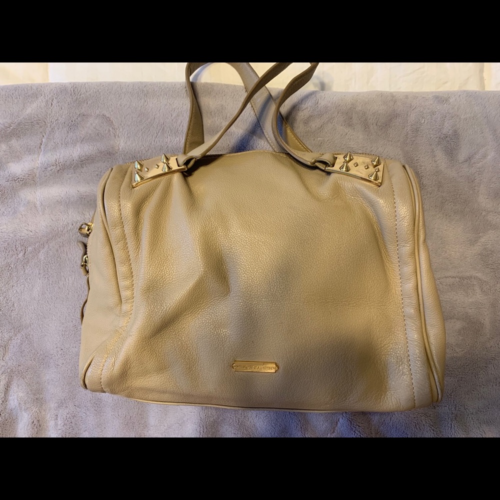 Vince Camuto purse